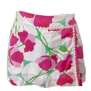 LILLY PULITZER Mini Skirt Size 2 Pink Floral Skort